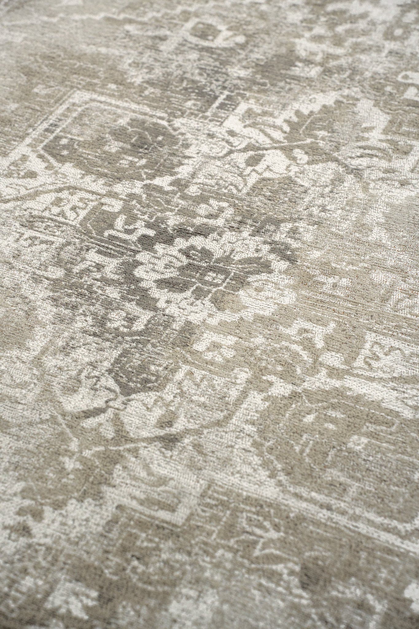 Tabriz - Suede 9647