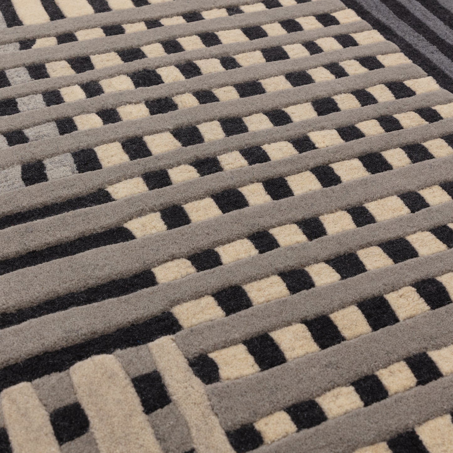 Intersect Grey Multi