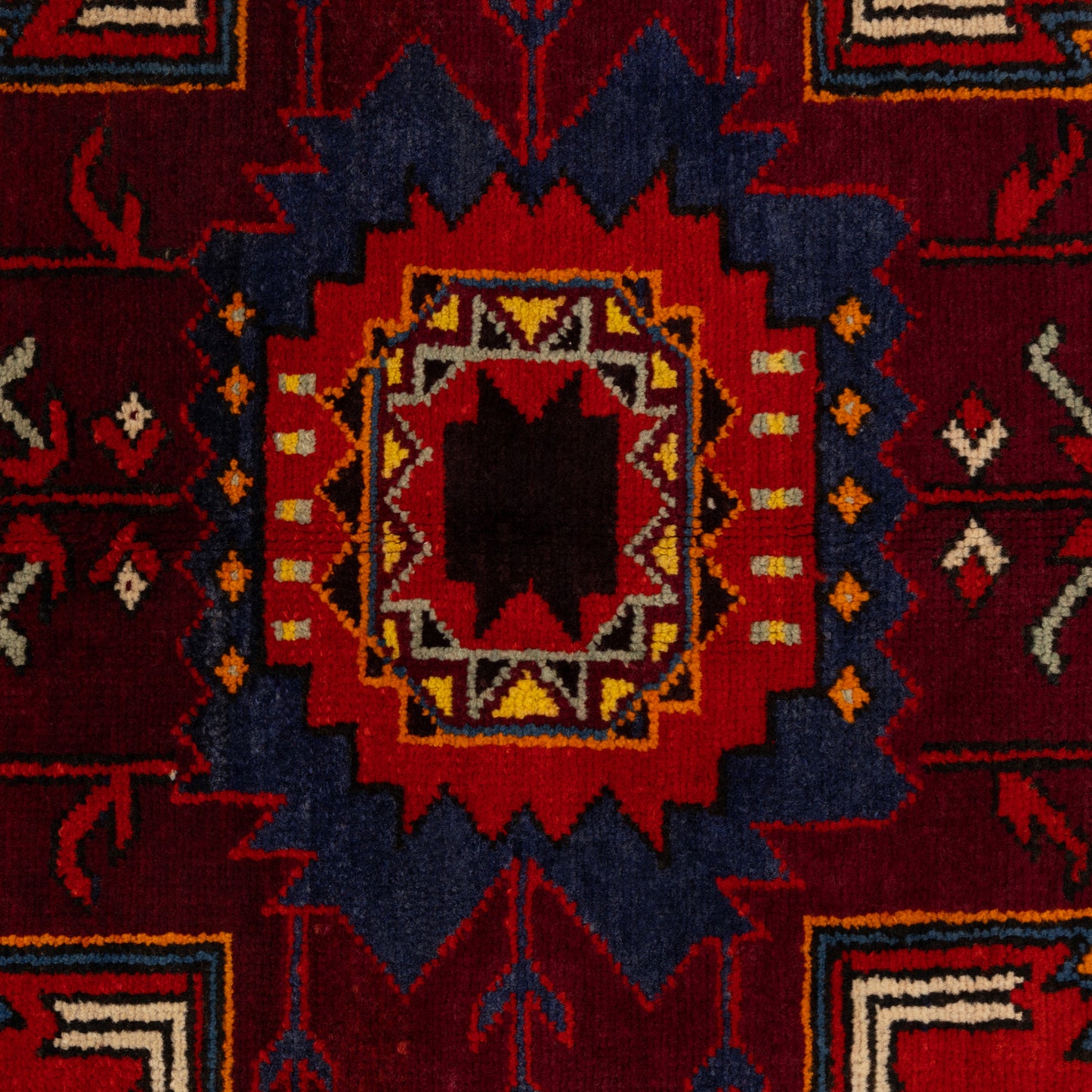 56277 Vintage Red Geo Floral