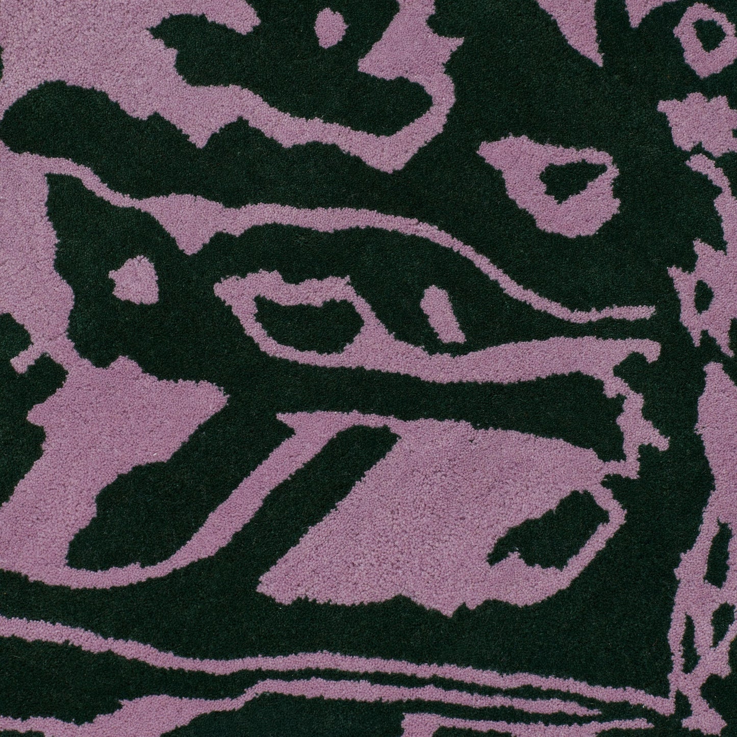 Duct in Purple and Green Contrast
