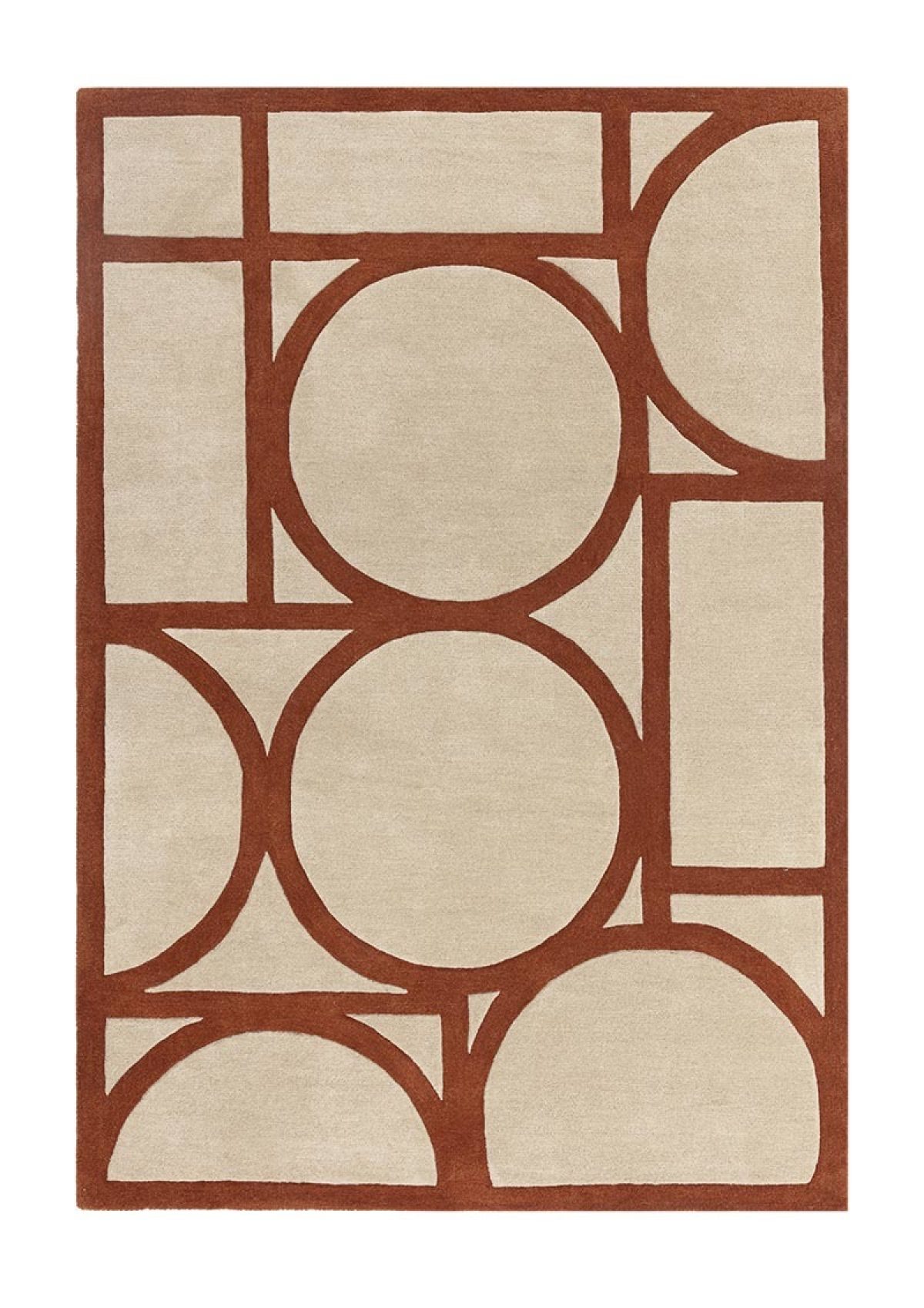 From the living room to the bedroom, this rust coloured rug compliments any space.