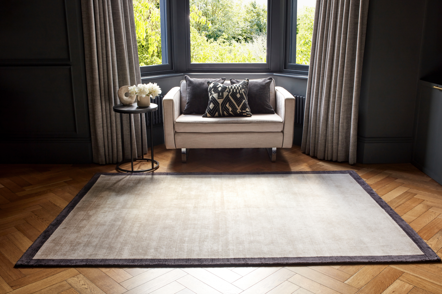 The perfect bordered rug for any space.