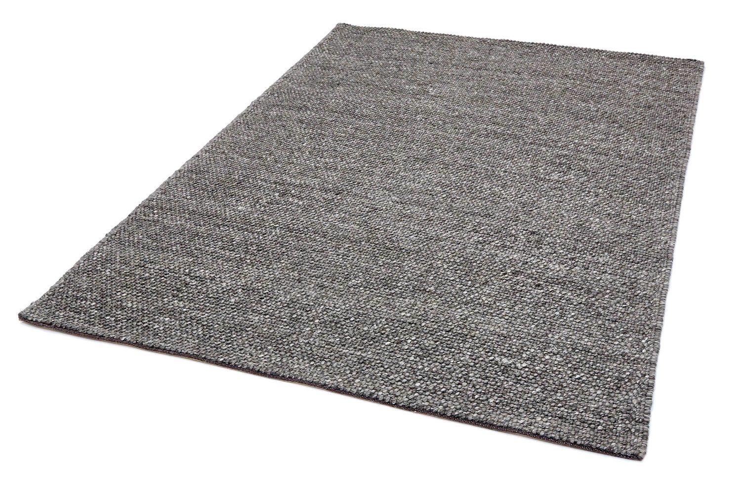 Bring the beauty of the coast into your home with this beautiful charcoal coloured rug